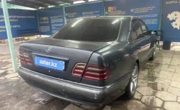 Mercedes-Benz E-Класс 1999 года за 3 500 000 тг. в Талдыкорган