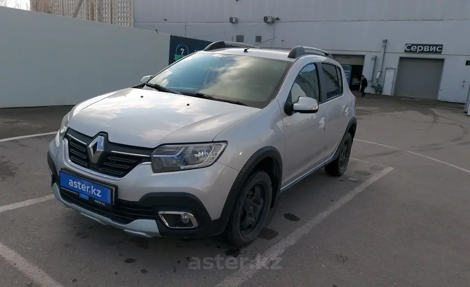 Renault Sandero 2018 года за 5 700 000 тг. в Шымкент