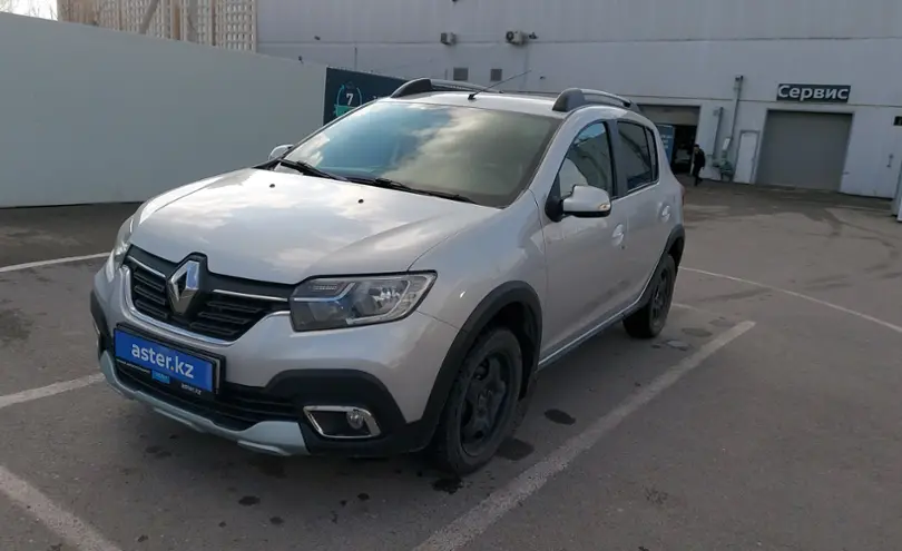 Renault Sandero 2018 года за 5 700 000 тг. в Шымкент