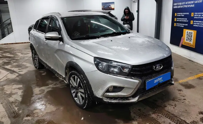 LADA (ВАЗ) Vesta Cross 2019 года за 6 000 000 тг. в Астана фото 2