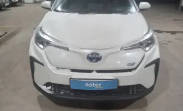 Toyota C-HR 2021 года за 11 000 000 тг. в Караганда фото 2