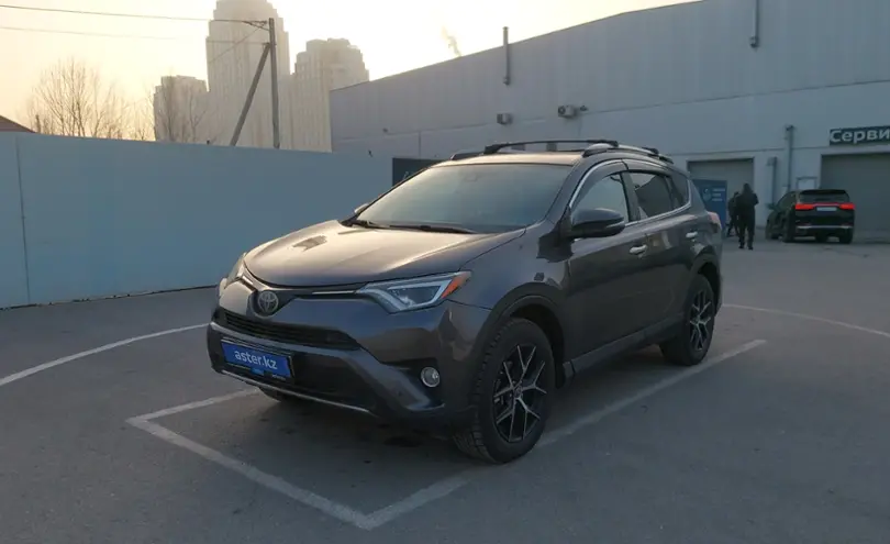 Toyota RAV4 2017 года за 12 000 000 тг. в Шымкент