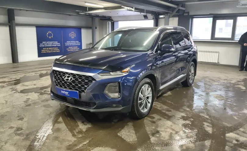 Hyundai Santa Fe 2020 года за 12 800 000 тг. в Астана