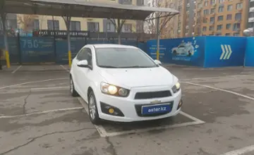 Chevrolet Aveo 2013 года за 3 500 000 тг. в Алматы фото 2