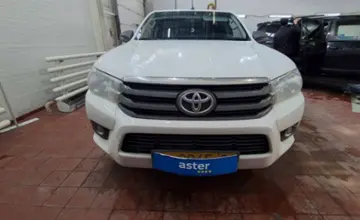 Toyota Hilux 2020 года за 12 500 000 тг. в Астана фото 2