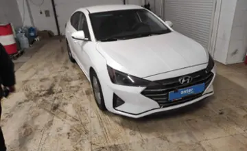 Hyundai Elantra 2019 года за 7 500 000 тг. в Актобе фото 3