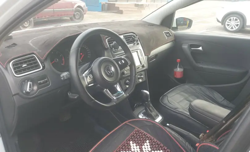 Volkswagen Polo 2019 года за 6 400 000 тг. в Алматы фото 5