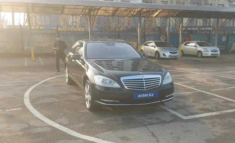 Mercedes-Benz S-Класс 2005 года за 8 000 000 тг. в Алматы