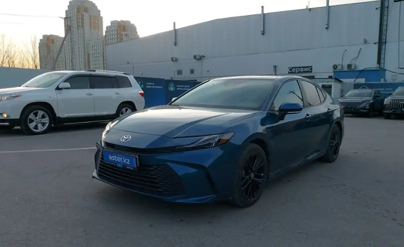 Toyota Camry 2024 года за 24 000 000 тг. в Шымкент
