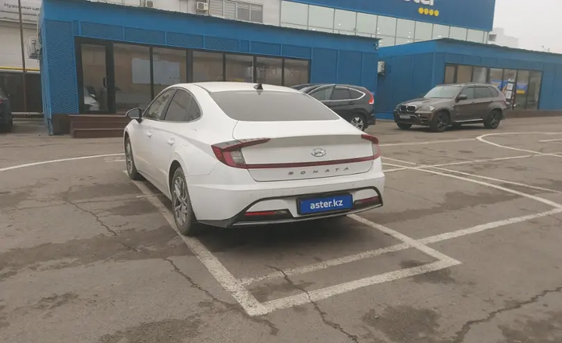 Hyundai Sonata 2023 года за 9 900 000 тг. в Алматы фото 4