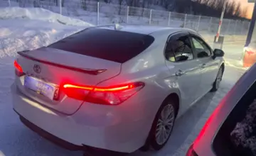Toyota Camry 2018 года за 11 500 000 тг. в Усть-Каменогорск