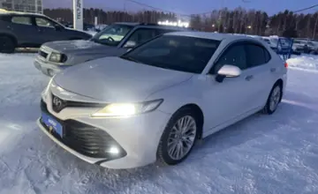 Toyota Camry 2018 года за 11 500 000 тг. в Усть-Каменогорск фото 1