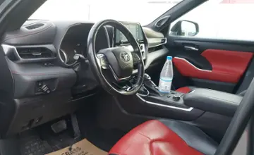 Toyota Highlander 2021 года за 23 000 000 тг. в Шымкент фото 5