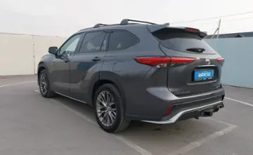 Toyota Highlander 2021 года за 23 000 000 тг. в Шымкент фото 4