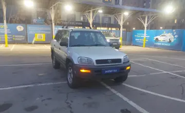 Toyota RAV4 1997 года за 2 500 000 тг. в Алматы фото 2