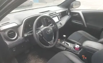 Toyota RAV4 2017 года за 13 200 000 тг. в Алматы фото 5