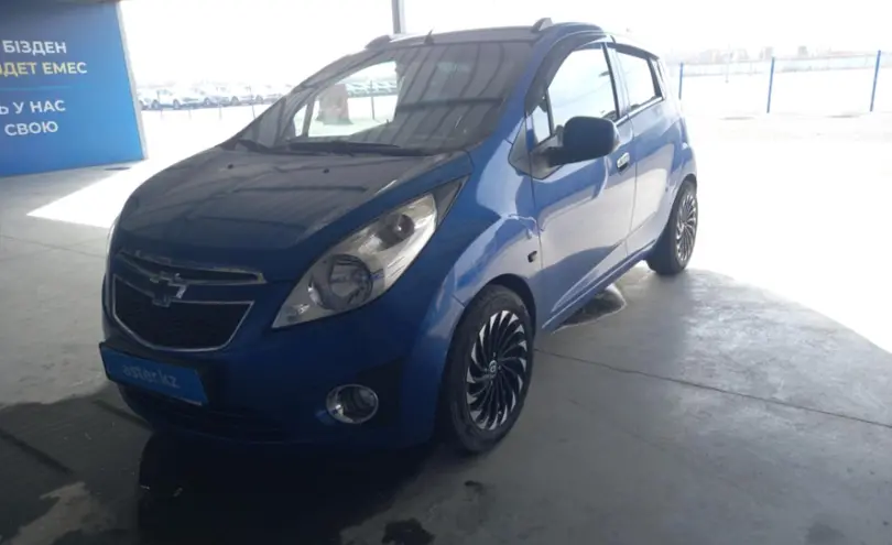 Chevrolet Spark 2013 года за 3 500 000 тг. в Шымкент