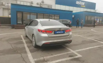 Kia Optima 2017 года за 8 000 000 тг. в Алматы фото 4