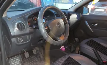 Renault Sandero 2015 года за 3 700 000 тг. в Шымкент фото 5