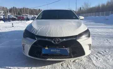 Toyota Camry 2015 года за 9 000 000 тг. в Усть-Каменогорск фото 2