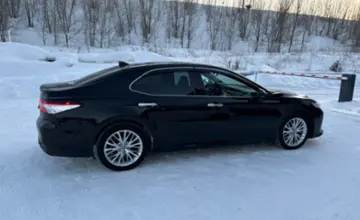 Toyota Camry 2019 года за 11 000 000 тг. в Усть-Каменогорск фото 4