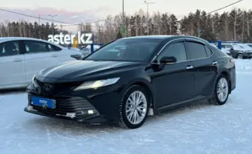 Toyota Camry 2019 года за 11 000 000 тг. в Усть-Каменогорск фото 1