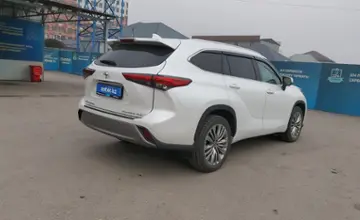 Toyota Highlander 2023 года за 35 000 000 тг. в Шымкент фото 3