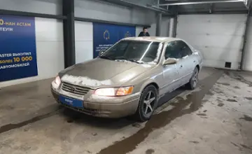 Toyota Camry 1999 года за 2 500 000 тг. в Астана фото 1