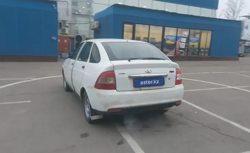 LADA (ВАЗ) Priora 2013 года за 1 300 000 тг. в Алматы фото 4