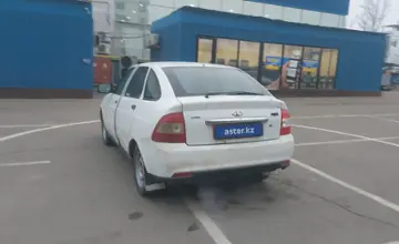 LADA (ВАЗ) Priora 2013 года за 1 300 000 тг. в Алматы фото 4