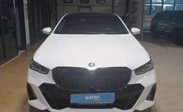 BMW 5 серии 2024 года за 45 000 000 тг. в Караганда фото 2