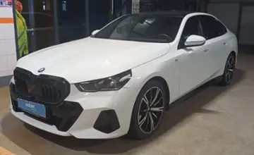 BMW 5 серии 2024 года за 45 000 000 тг. в Караганда фото 1