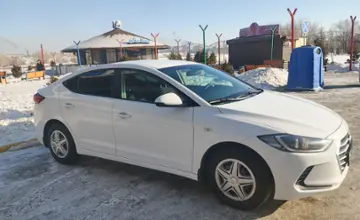 Hyundai Elantra 2018 года за 8 100 000 тг. в Павлодар фото 3
