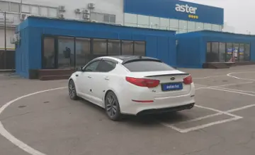 Kia K5 2013 года за 8 500 000 тг. в Алматы фото 4