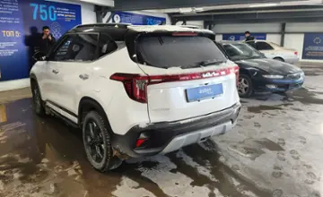 Kia Seltos 2023 года за 10 000 000 тг. в Астана фото 4