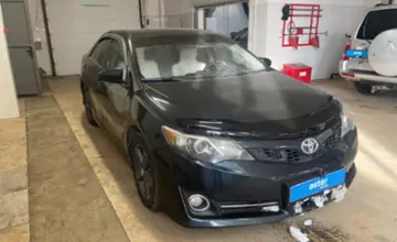 Toyota Camry 2013 года за 8 000 000 тг. в Актобе фото 3
