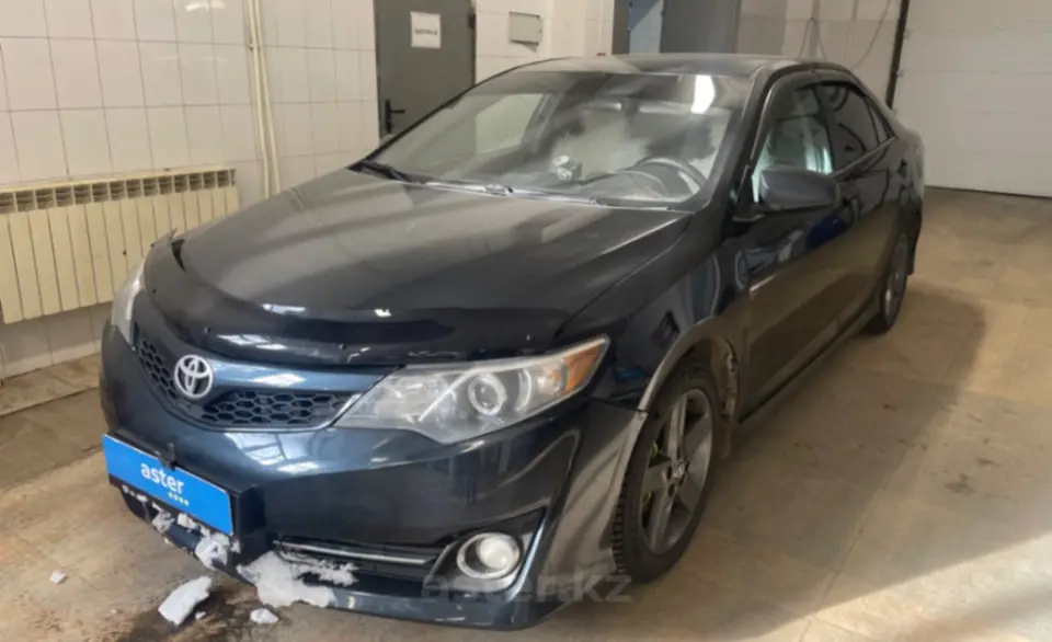 Toyota Camry 2013 года за 8 000 000 тг. в Актобе