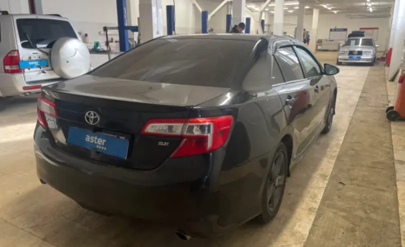 Toyota Camry 2013 года за 8 000 000 тг. в Актобе фото 5