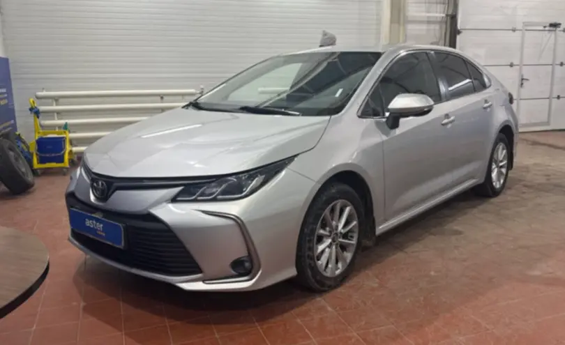 Toyota Corolla 2019 года за 8 800 000 тг. в Астана