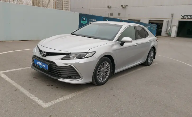 Toyota Camry 2021 года за 16 500 000 тг. в Шымкент