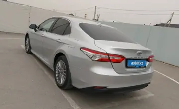 Toyota Camry 2021 года за 16 500 000 тг. в Шымкент фото 4
