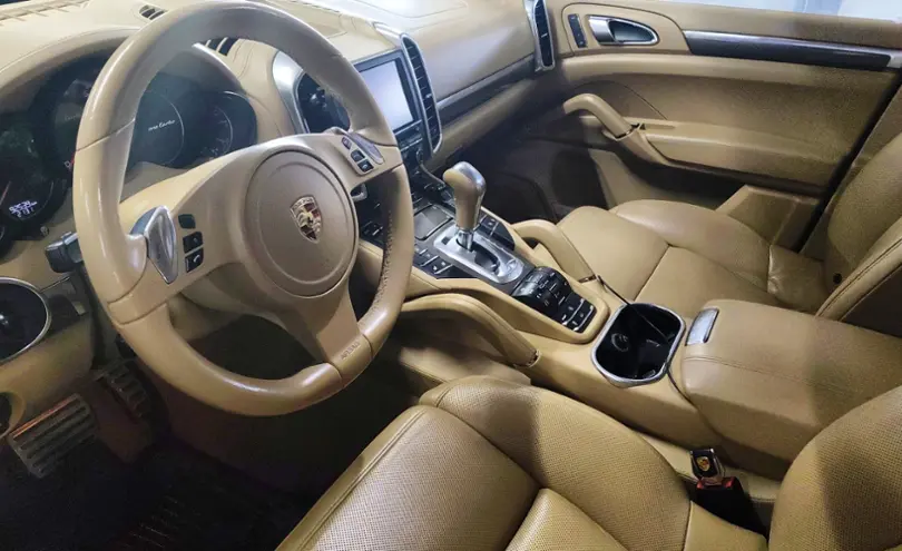 Porsche Cayenne 2010 года за 16 000 000 тг. в Астана фото 5