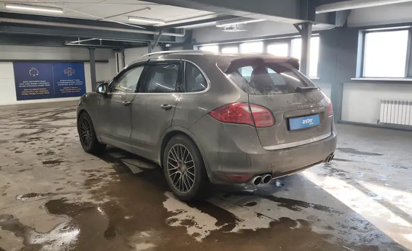 Porsche Cayenne 2010 года за 16 000 000 тг. в Астана фото 4