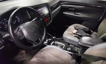 Mitsubishi Outlander 2020 года за 13 000 000 тг. в Астана фото 5