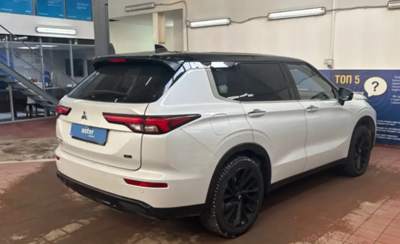 Mitsubishi Outlander 2022 года за 17 000 000 тг. в Астана фото 5