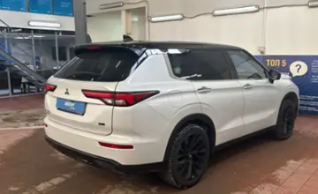 Mitsubishi Outlander 2022 года за 17 000 000 тг. в Астана