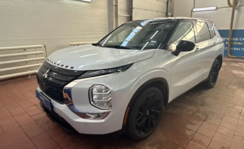 Mitsubishi Outlander 2022 года за 17 000 000 тг. в Астана
