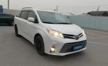 Toyota Sienna 2018 года за 16 500 000 тг. в Шымкент фото 2