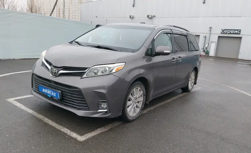Toyota Sienna 2015 года за 16 500 000 тг. в Шымкент
