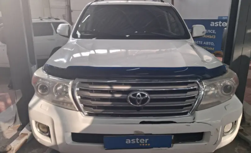 Toyota Land Cruiser 2012 года за 17 500 000 тг. в Астана фото 2